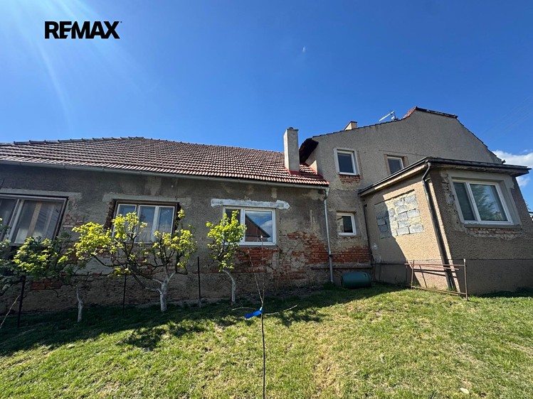 Prodej  rodinného domu 720 m², pozemek 400 m² - foto 4