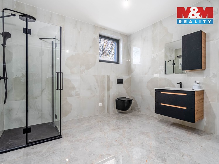 Prodej rodinného domu 170 m², pozemek 893 m² - foto 6