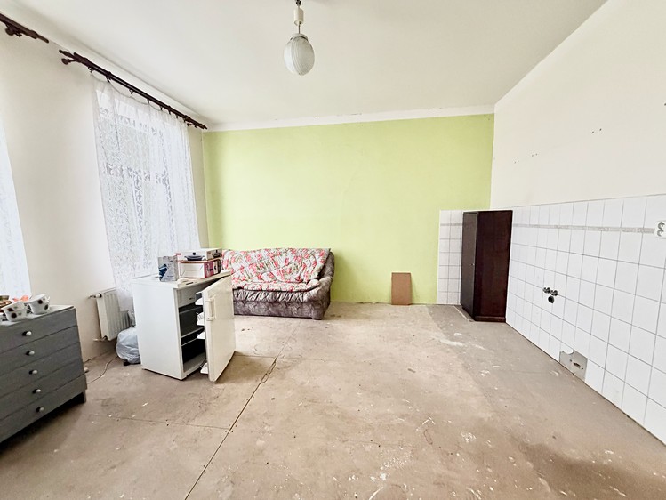 Prodej vícegeneračního domu 200 m², pozemek 114 m² - foto 8