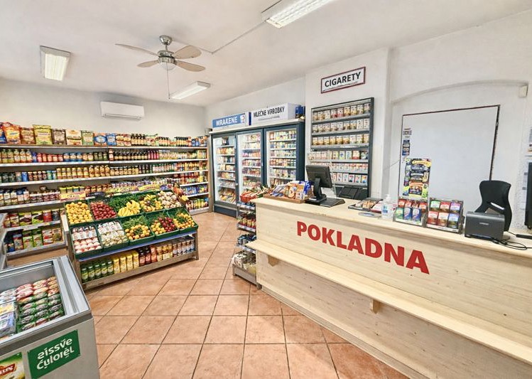 Prodej vícegeneračního domu 200 m², pozemek 114 m² - foto 5