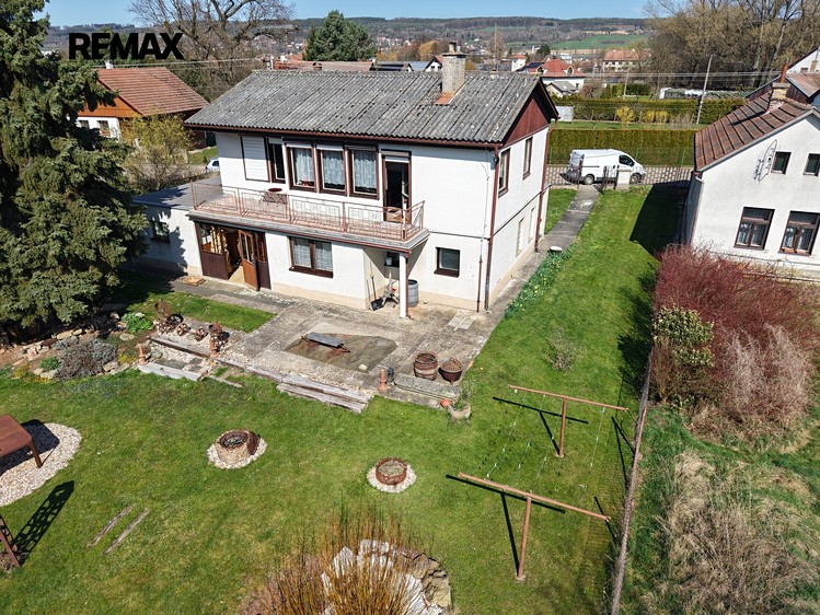 Prodej rodinného domu 154 m², pozemek 1 048 m² - foto 5