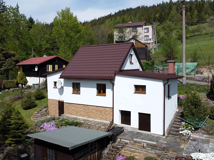 Prodej chaty 83 m², pozemek 476 m² - foto 1
