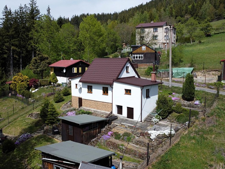 Prodej chaty 83 m², pozemek 476 m² - foto 3