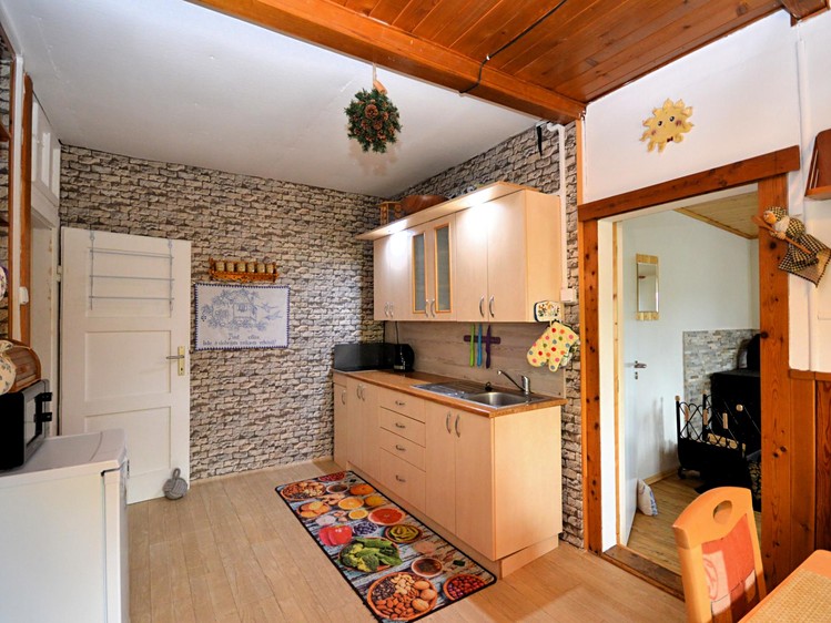 Prodej chaty 83 m², pozemek 476 m² - foto 5
