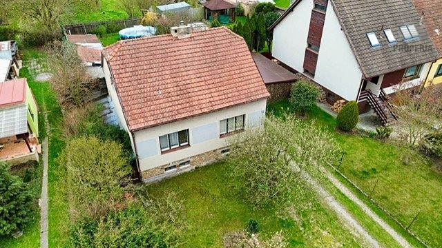 Prodej rodinného domu 188 m², pozemek 750 m² - foto 3