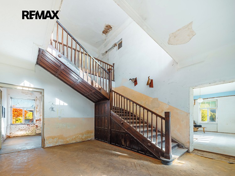 Prodej památky 420 m², pozemek 2 411 m² - foto 7