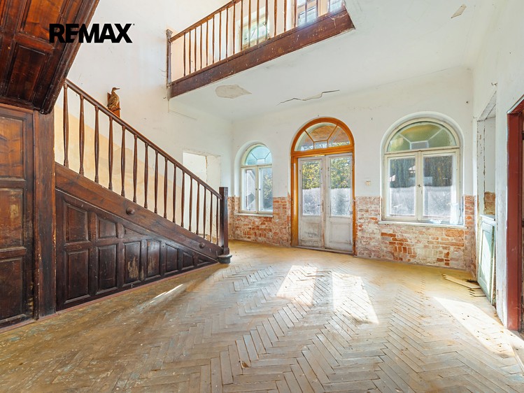 Prodej památky 420 m², pozemek 2 411 m² - foto 6
