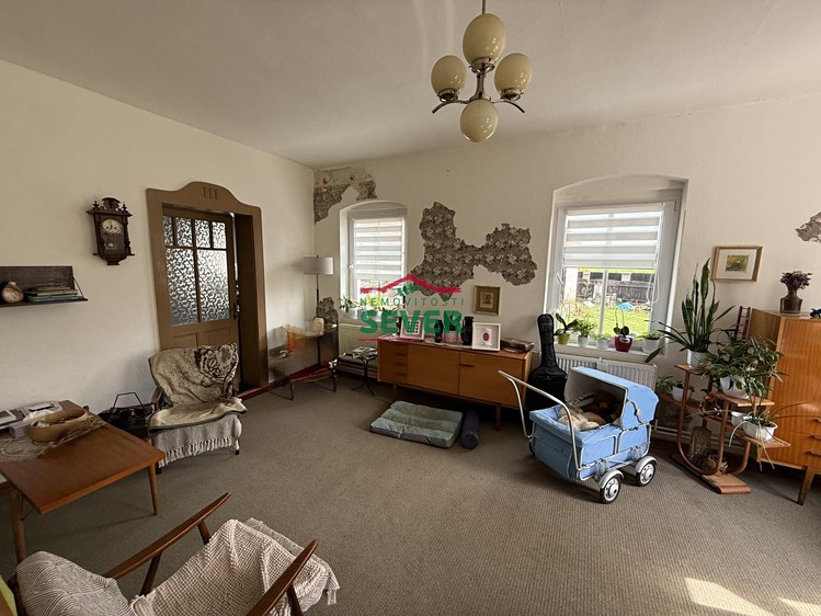 Prodej rodinného domu 3 229 m², pozemek 3 229 m² - foto 8