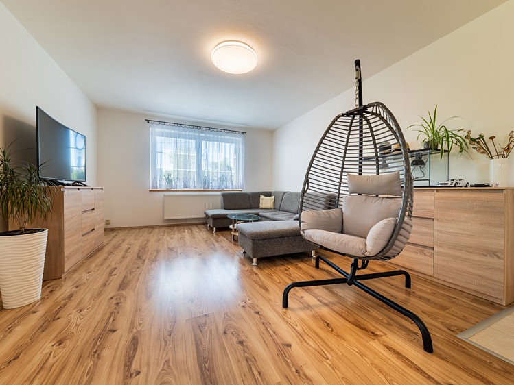Prodej  rodinného domu 282 m², pozemek 1 050 m² - foto 5