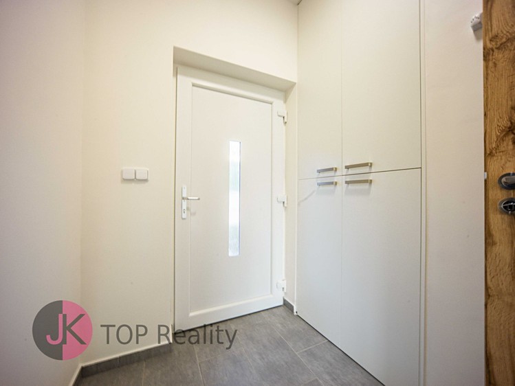 Prodej rodinného domu 100 m², pozemek 157 m² - foto 4