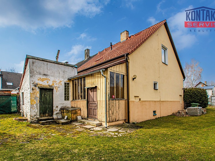 Prodej rodinného domu 88 m², pozemek 1 067 m² - foto 4