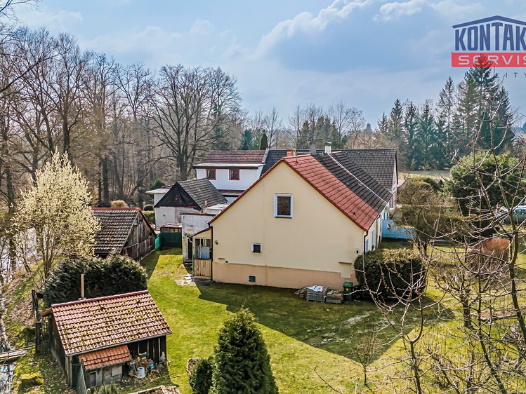 Prodej rodinného domu 88 m², pozemek 1 067 m² - foto 1