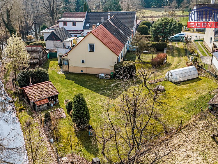 Prodej rodinného domu 88 m², pozemek 1 067 m² - foto 6