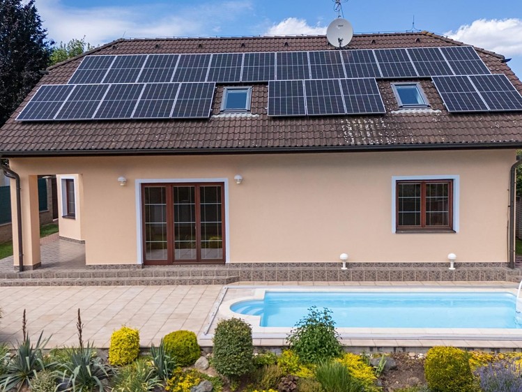 Prodej rodinného domu 350 m², pozemek 814 m² - foto 4