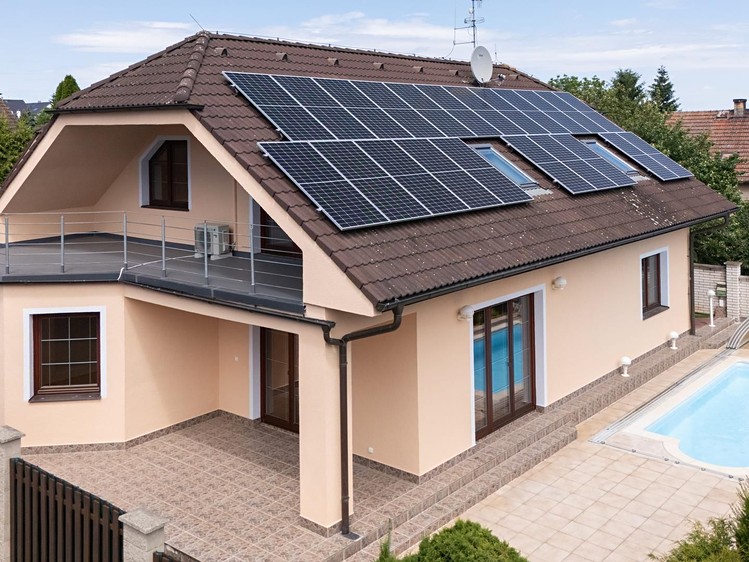 Prodej rodinného domu 350 m², pozemek 814 m² - foto 8