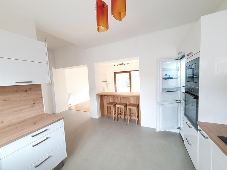 Prodej rodinného domu 100 m², pozemek 146 m² - foto 4