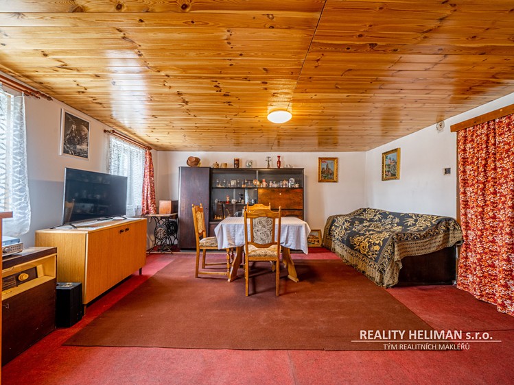 Prodej  rodinného domu 177 m², pozemek 645 m² - foto 3