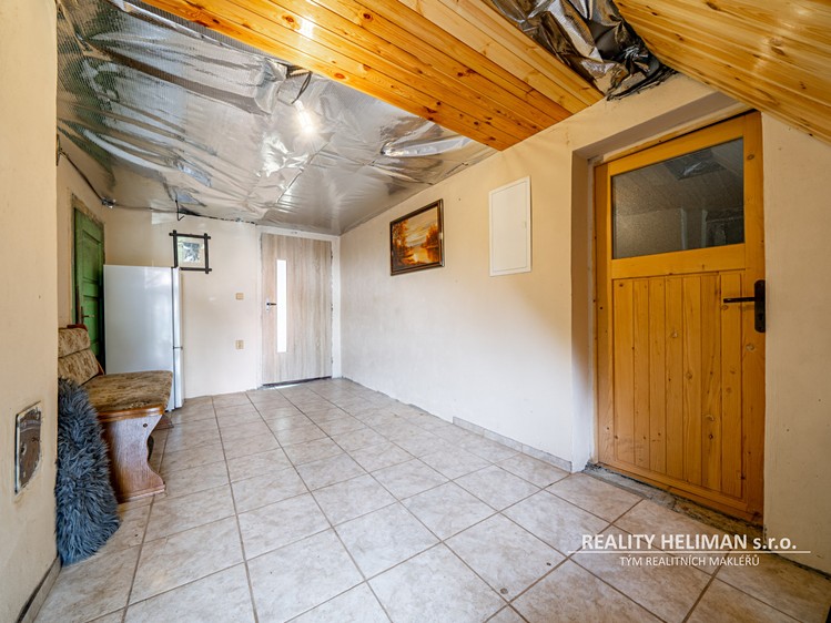 Prodej  rodinného domu 177 m², pozemek 645 m² - foto 6