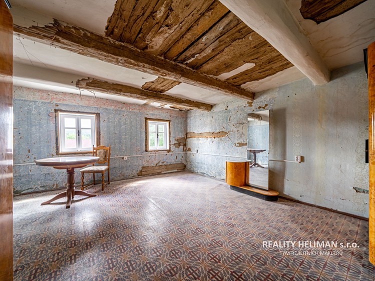 Prodej  rodinného domu 177 m², pozemek 645 m² - foto 7