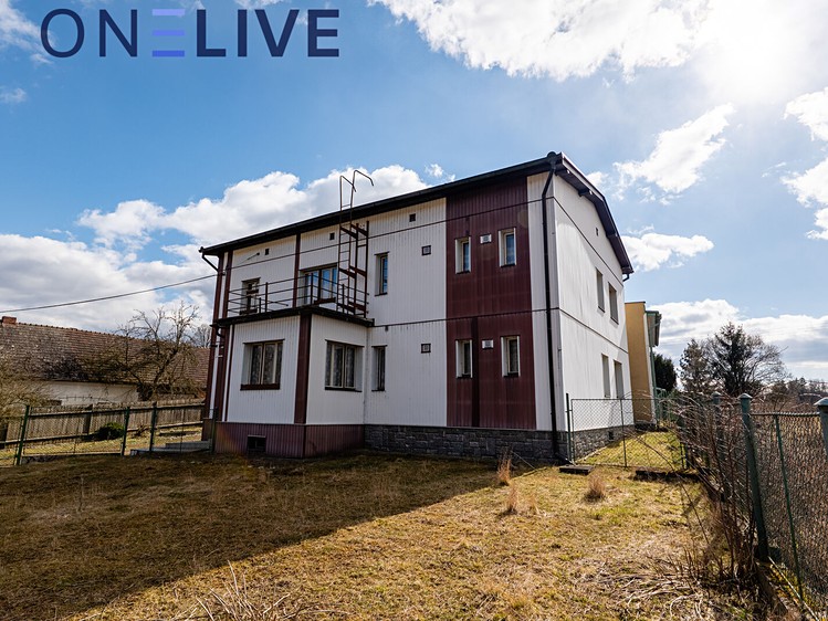 Prodej vícegeneračního domu 236 m², pozemek 2 225 m² - foto 4