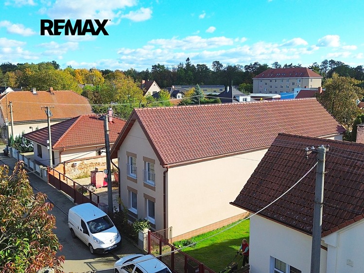 Prodej  rodinného domu 235 m², pozemek 380 m² - foto 5