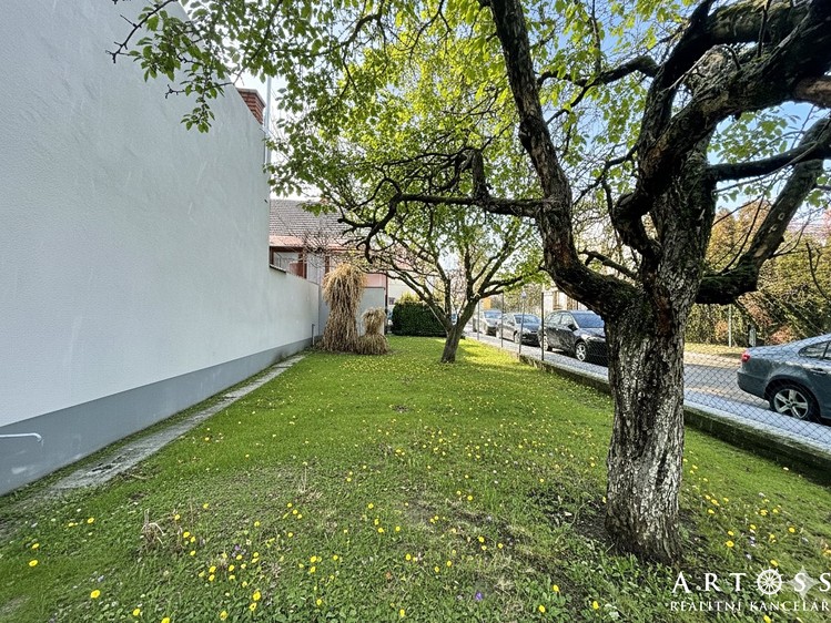 Prodej rodinného domu 110 m², pozemek 447 m² - foto 4