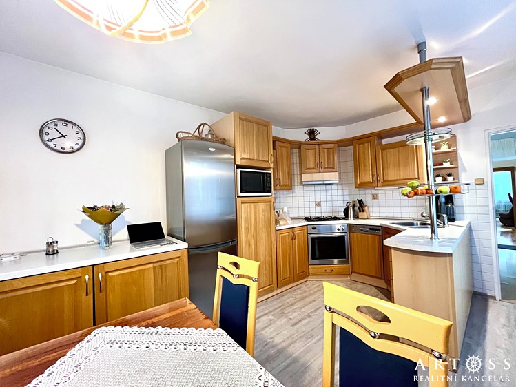 Prodej rodinného domu 110 m², pozemek 447 m² - foto 7
