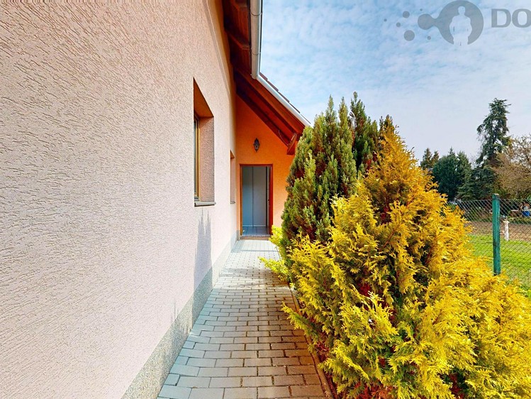 Prodej rodinného domu 195 m², pozemek 1 845 m² - foto 5