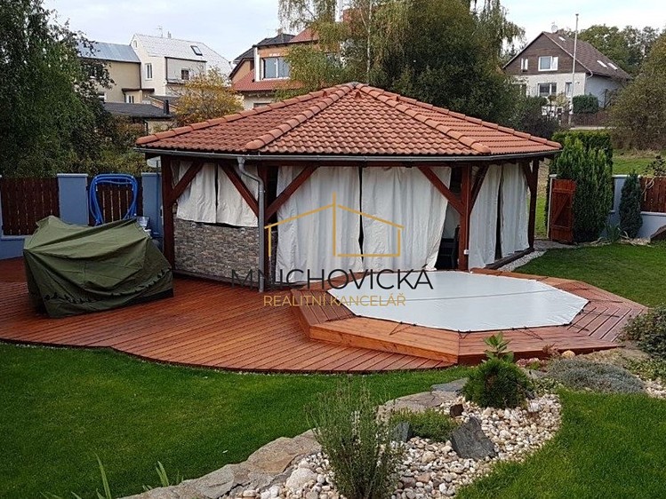 Prodej rodinného domu 521 m², pozemek 792 m² - foto 5
