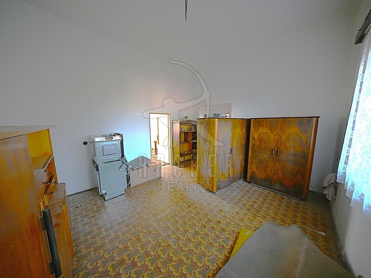 Prodej rodinného domu 454 m², pozemek 164 m² - foto 8
