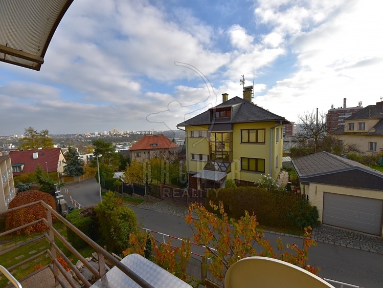 Prodej rodinného domu 255 m², pozemek 384 m² - foto 5