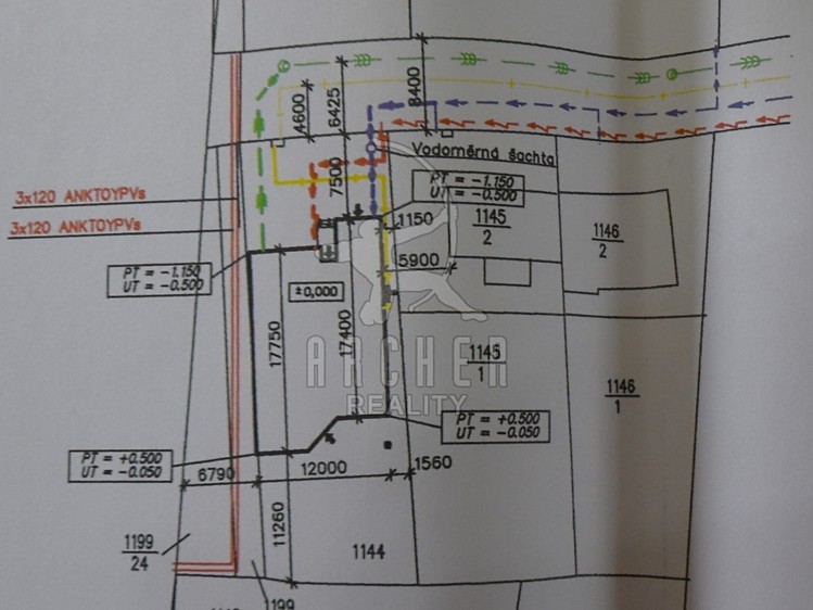 Prodej rodinného domu 240 m², pozemek 715 m² - foto 4
