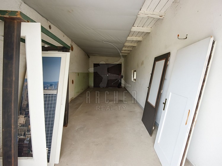 Prodej rodinného domu 282 m², pozemek 588 m² - foto 6