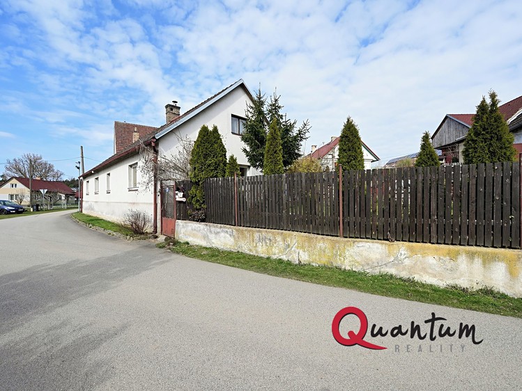 Prodej rodinného domu 135 m², pozemek 648 m² - foto 6