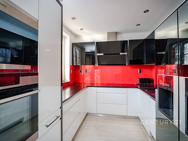 Prodej rodinného domu 153 m², pozemek 359 m² - foto 3