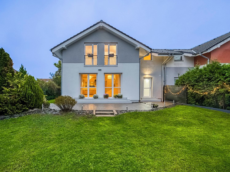 Prodej vily 145 m², pozemek 427 m² - foto 5