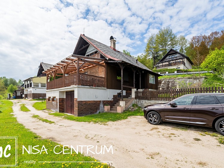 Prodej rodinného domu 150 m², pozemek 576 m² - foto 1