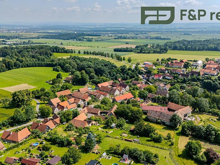 Prodej rodinného domu 300 m², pozemek 3 629 m² - foto 6