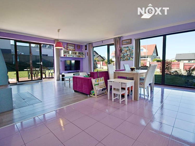 Prodej rodinného domu 98 m², pozemek 890 m² - foto 3