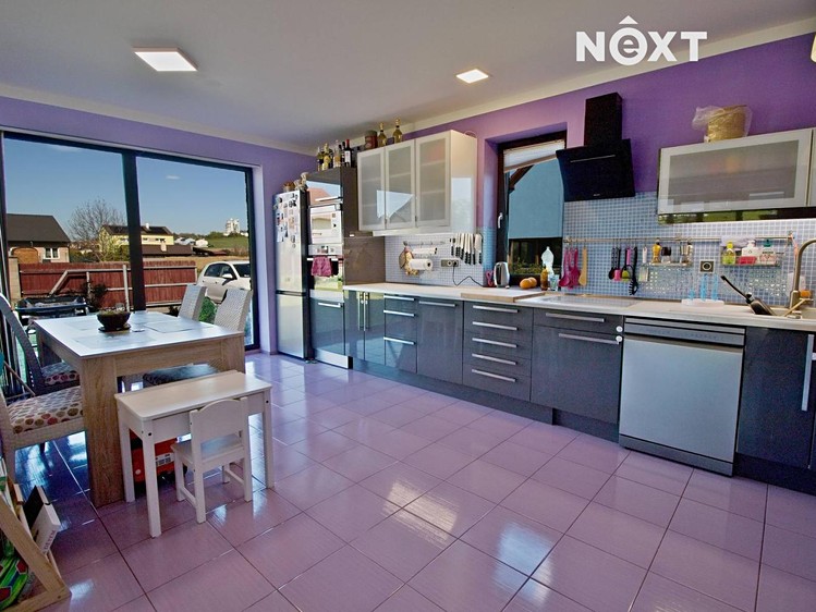 Prodej rodinného domu 98 m², pozemek 890 m² - foto 8