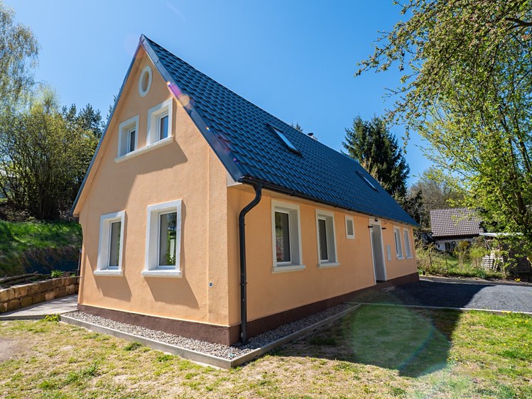 Prodej rodinného domu 110 m², pozemek 696 m² - foto 8