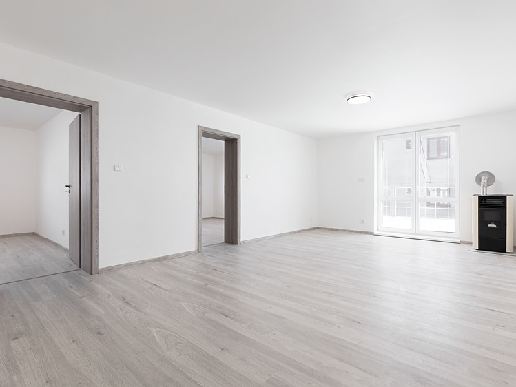 Prodej  rodinného domu 342 m², pozemek 1 015 m² - foto 6