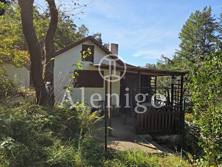 Prodej chaty 27 m², pozemek 349 m² - foto 2