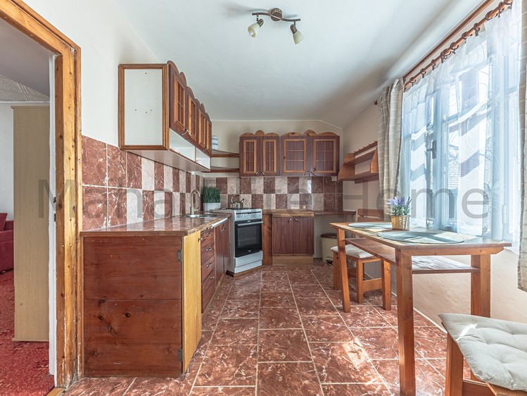 Prodej  rodinného domu 241 m², pozemek 163 m² - foto 4
