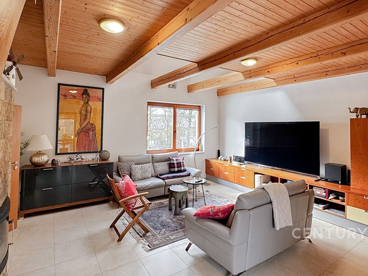 Prodej rodinného domu 133 m², pozemek 483 m² - foto 2