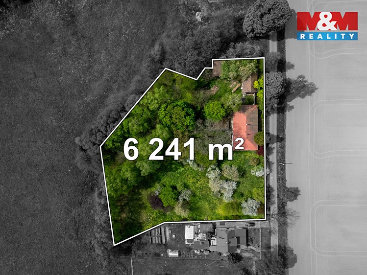 Prodej rodinného domu 140 m², pozemek 6 241 m² - foto 3