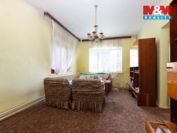 Prodej rodinného domu 140 m², pozemek 6 241 m² - foto 5