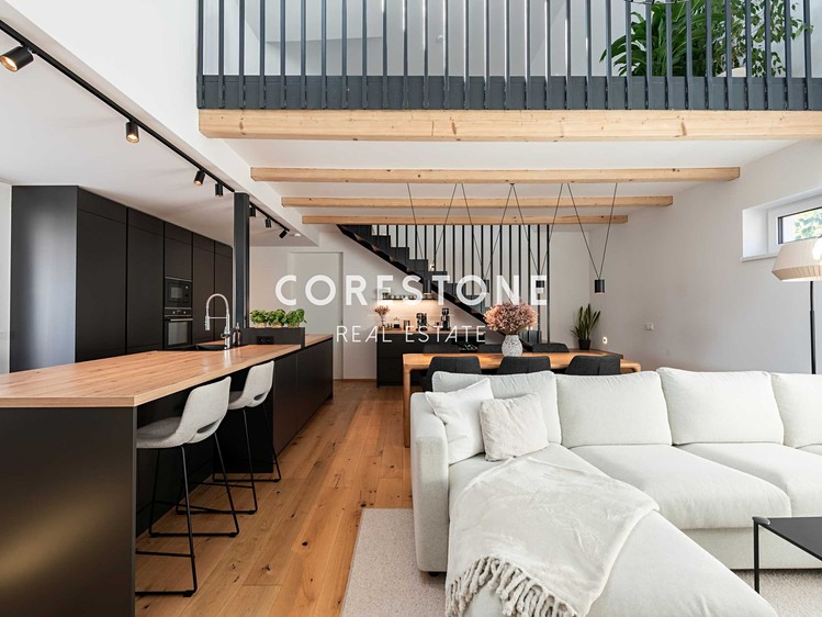 Prodej rodinného domu 188 m², pozemek 833 m² - foto 2