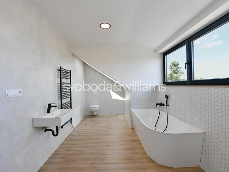 Prodej rodinného domu 187 m², pozemek 308 m² - foto 6