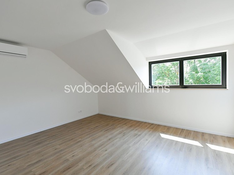 Prodej rodinného domu 160 m², pozemek 344 m² - foto 5